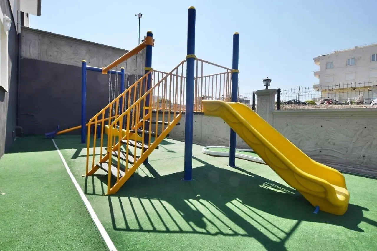 Polat Sun - Modern 2 Bedroom Aparment, Didim, Altinkum Turkey